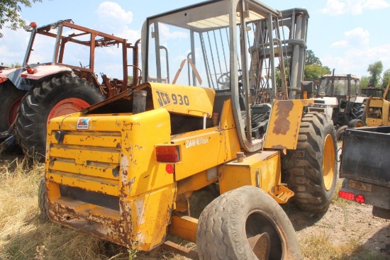 JCB 930 FORK LIFT SALVAGE W/MOTOR