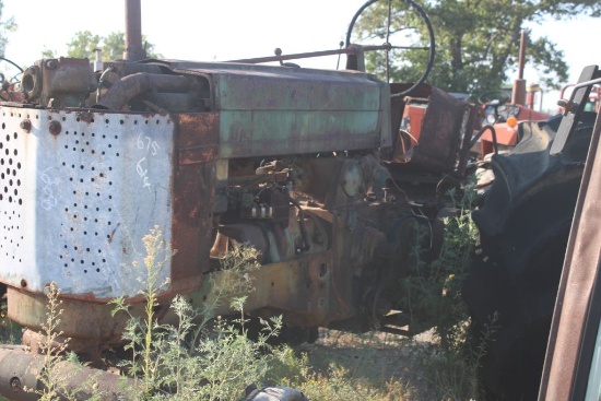 SALVAGE JOHN DEERE 70 WIDE FRONT