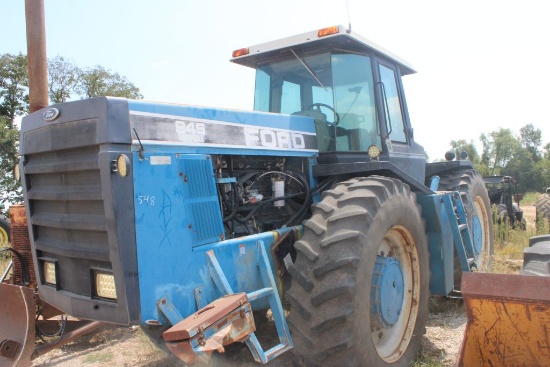 SALVAGE FORD 946 VERSATILE 4WD C/A TERP