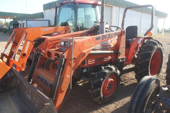 Kubota Tractor Rops W/Dual Ldr And Bucket