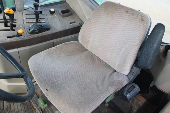 JOHN DEERE 6415 C/A 2WD