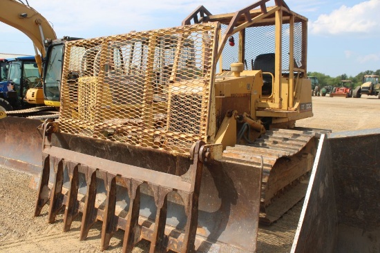 CAT D3C DOZER 4337.5HRS (WE DO NOT GUARANTEE HOURS)