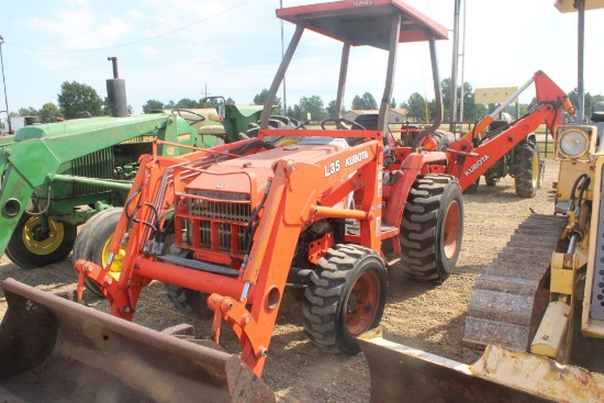 KUBOTA L35 4WD W/TL720 LDR 1356HRS (WE DO NOT GUARANTEE HOURS)