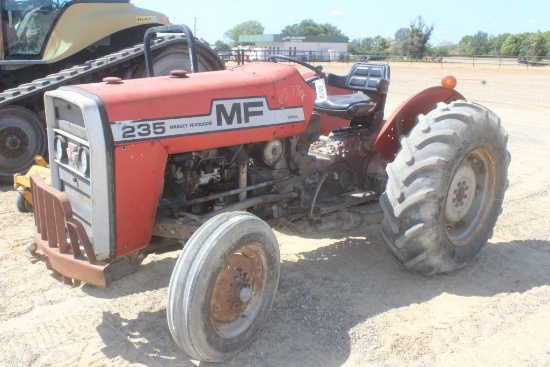 MASSEY FERGUSON 235 2WD 1045HRS (WE DO NTO GUARANTEE HOURS)