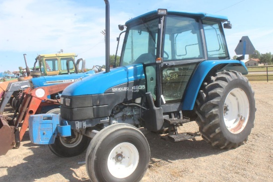 New Holland 4835 C/A 2wd