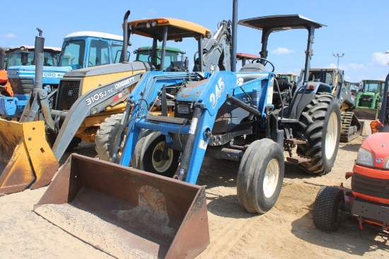 NEW HOLLAND TL70 CANOPY 2WD W/245 KOYKER LDR 204.6HRS (WE DO NOT GUARANTEE HOURS)