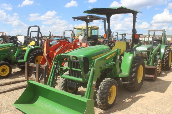 John Deere 3038e W/ D160ldr 505hrs *We Do Not Guarantee Hours*