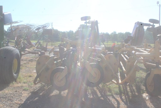 VERMEER R23A TWIN HAY RAKE