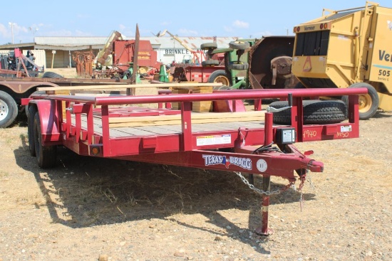 BUMPER PULL TEXAS BRAGG TRAILER 18' W/GATE