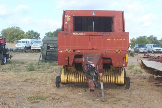New Holland 648 Baler W/Shaft