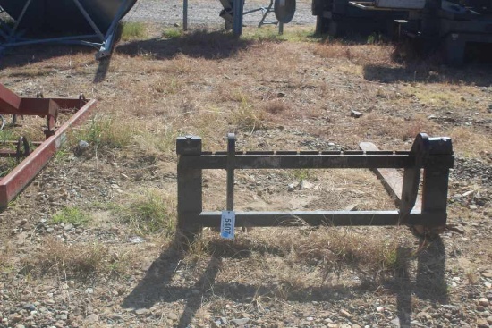 QUICK ATTACH PALLET FORKS