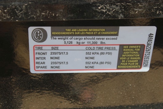 BUMPER PULL 960 GALLON FUEL TANK W/TITLE