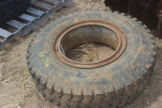 HEAVY DUTY 10.00-20 TIRE AND WHEEL