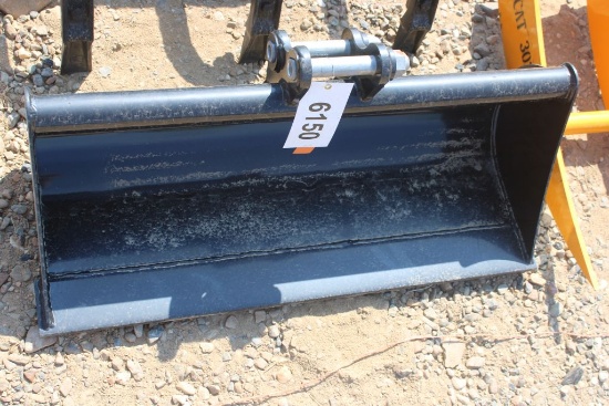 30" MINI EXCAVATOR DITCHING BUCKET