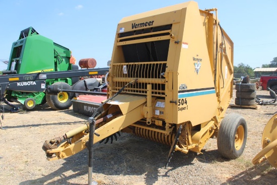VERMEER 504 SUPER i ROUND BALER