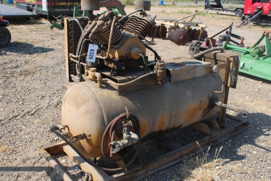 INDUSTRIAL AIR COMPRESSOR