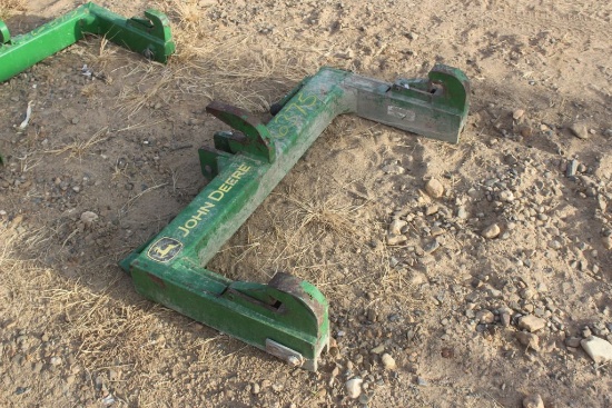 JOHN DEERE QUICK HITCH