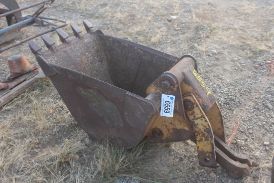 Case Backhoe Bucket