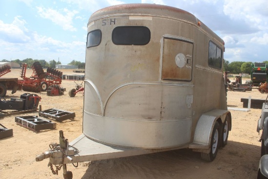 BUMPER PULL 2 HORSE TRAILER W/FRONT STORAGE