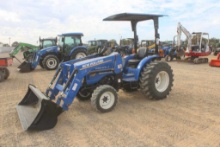 NEW HOLLAND WORK MASTER 25 W/ BUCKET & LOADER 4 WD W/ CANOPY 1156HRS
