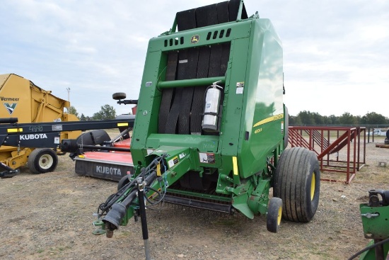 JOHN DEERE 460M ROUND BALER W/MONITOR AND SHAFT (MONITORS ARE NOT GUARANTEED)