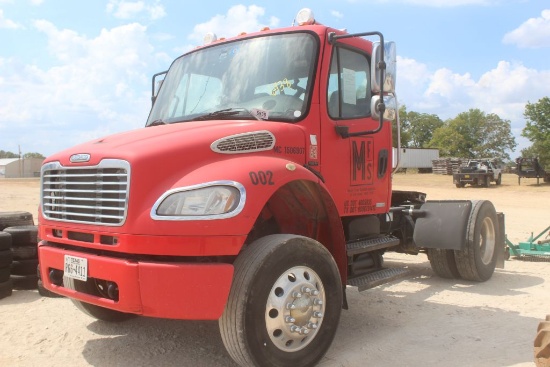 2006 FREIGHTLINER M2106