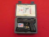 Ruger P89 9mm semi auto pistl w/2 mags, speed loader, case , tag#5840