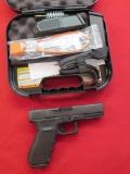 Glock G21 Gen 4 .45Auto semi auto pistol with 3-13rd mags, New in Box, tag#