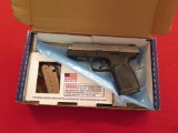 Smith & Wesson SD40VE .40S&W semi auto pistol, new in box, tag#6061