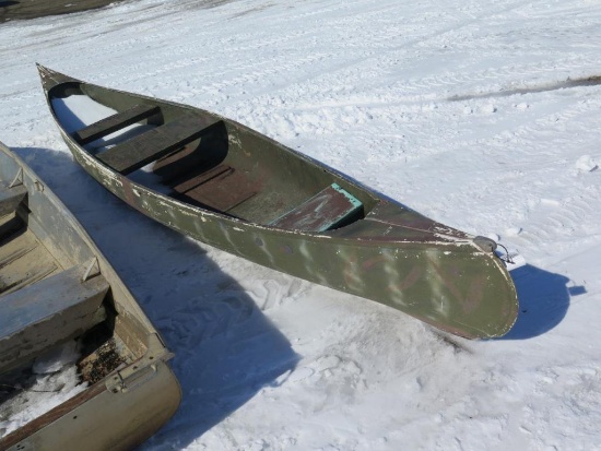 16' fiberglass canoe - no reg, tag#6521