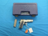 Colt 1911 Government competition series 9mm semi auto pistol, 2 mags, 5
