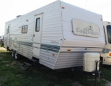 1999 Coachman Catalina 32' camper, sleeps 6, one power slide out, all appli