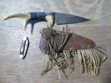 Deer antler sheering blade w/leather sheath & jackknife, tag#7079