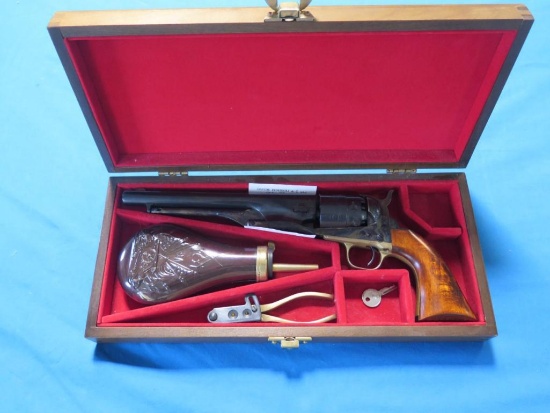 Pedersoli 44cal black powder revolver , tag#8592