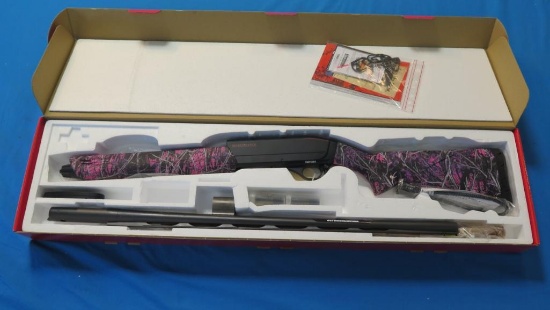 Winchester SX3 20ga 3" chamber 26" barrel Shotgun with Muddy Girl with a sy