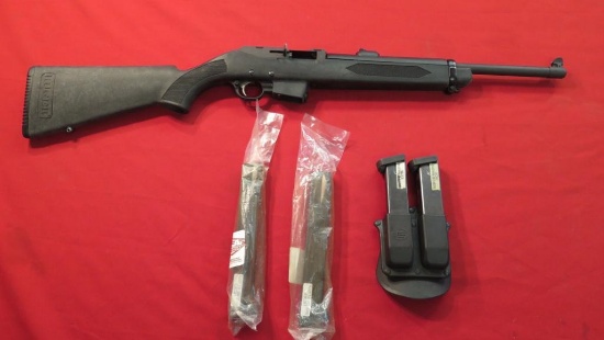 Ruger PC9 9mm Semi auto rifle, includes (2) 30 round magazines (2) 20 round