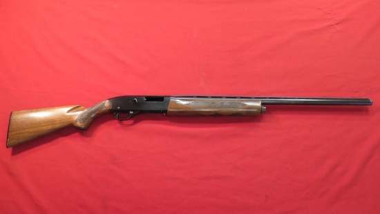 Winchester Model 1400 MKII 12ga semi auto, 2 3/4", vented ribbed barrel, ta
