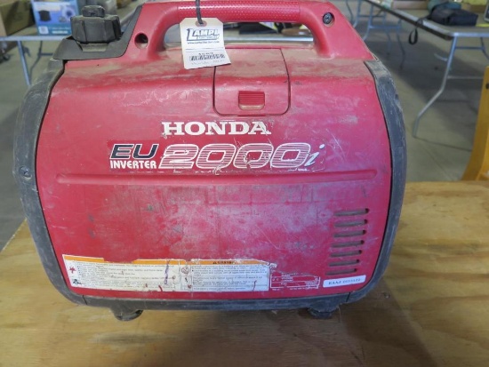 Honda 2000 gas generator - works, tag#1569