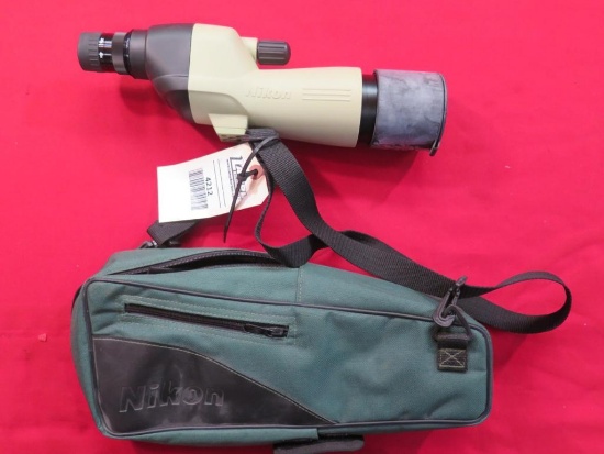 Nikon Spotting Scope var 15-45x with carrying case, tag#4212