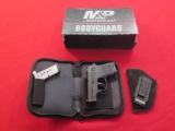 Smith & Wesson Bodyguard .380 semi auto pistol, in box , tag#5385