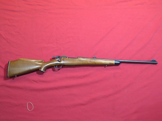 US Govt US-03-A3 30-06 bolt, sporterized, walnut stock, spiral marks on bar