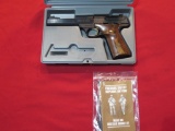 Browning Buckmark .22LR semi auto pistol, like new in case, wood grips , ta