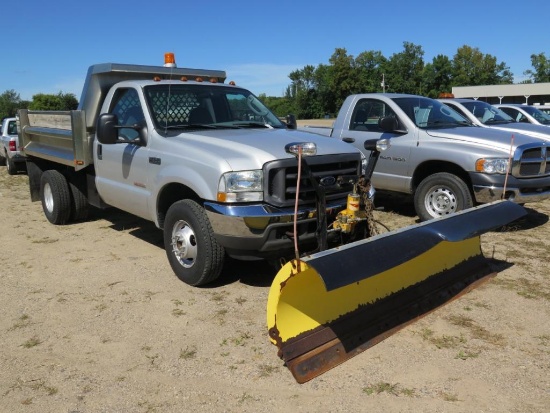 2004 Ford F350 XL Super Duty Diesel 1ton 4wd Std Cab, Power Sroke V8, 9' St