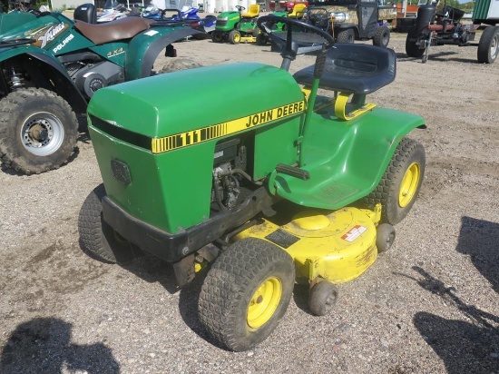 JD 111 lawn mower with 38" deck, runs good but has problem with drive belt,