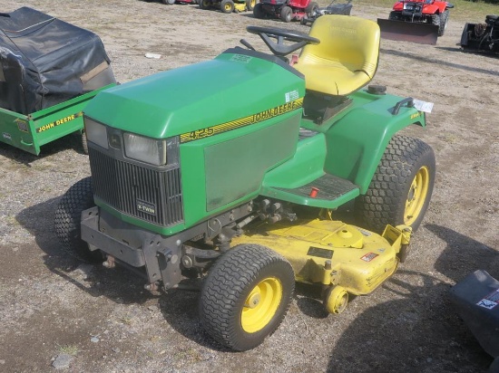 John Deere 425 lawn tractor with 54" deck, all wheel steering~1179