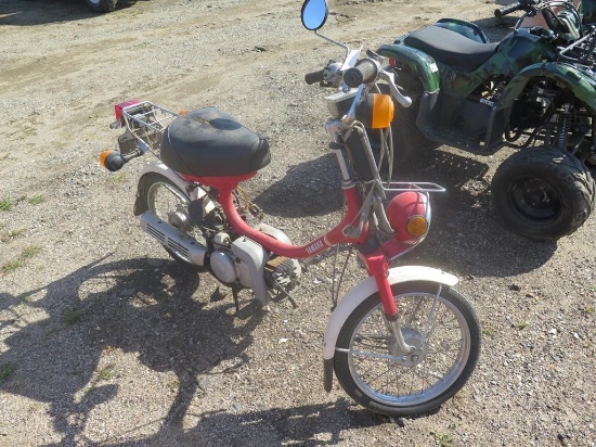 Yamaha moped - needs carb work~1361