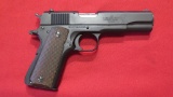 Browning 1911 22 .22LR semi auto pistol with soft case and manual, 1 magazi
