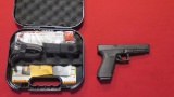 Glock 41 .45Auto semi auto pistol, 2 mags, extra grips, case, new, tag#7364