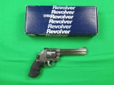 Smith & Wesson 629 44 Magnum, .6 shot revolver , tag#8005