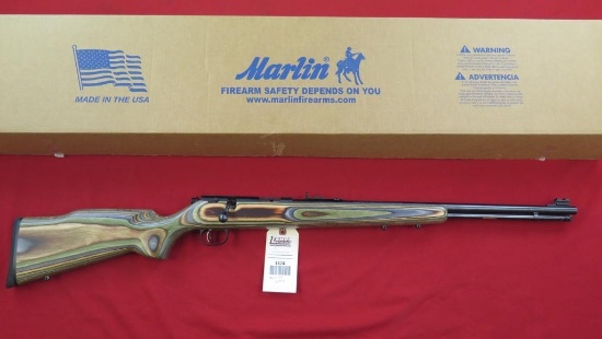 Marlin XT 22MTW .22Mag bolt, 22" sporter barrel, walnut stock - like new in